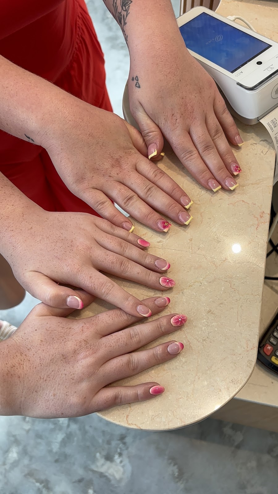 Matching french and floral tips